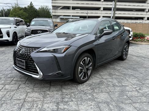 Used 2024 Lexus UX 250h FWD image 3