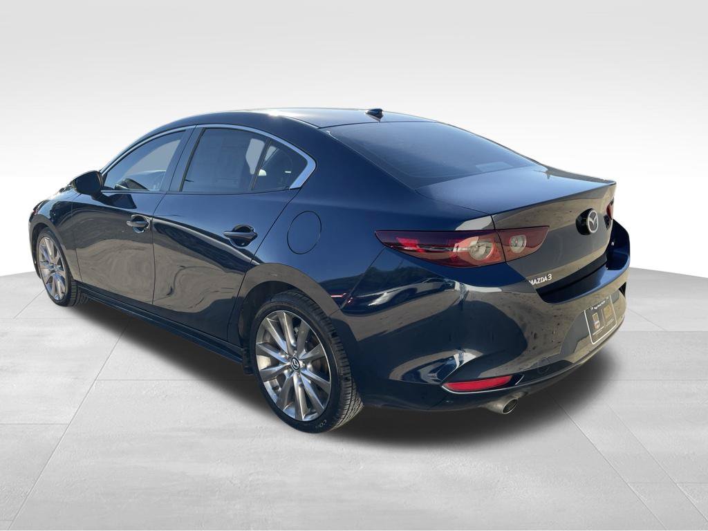 Used 2019 MAZDA MAZDA3 Sedan w/ Preferred Package FWD image 7