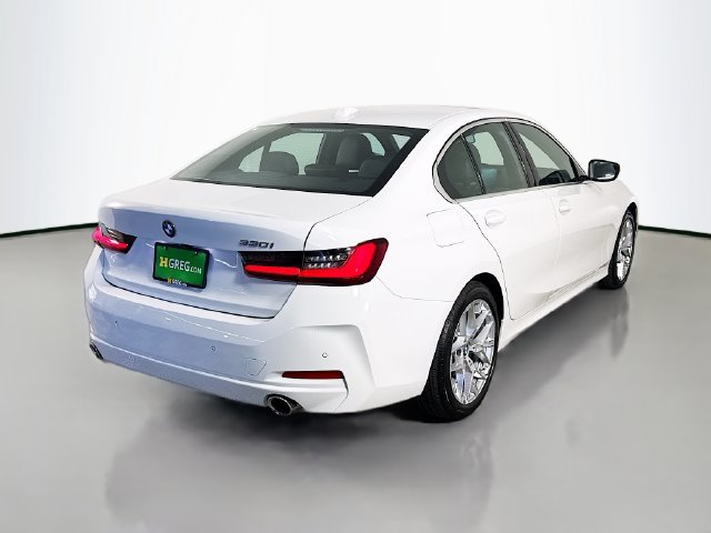 Used 2026 BMW 330i Sedan RWD image 10