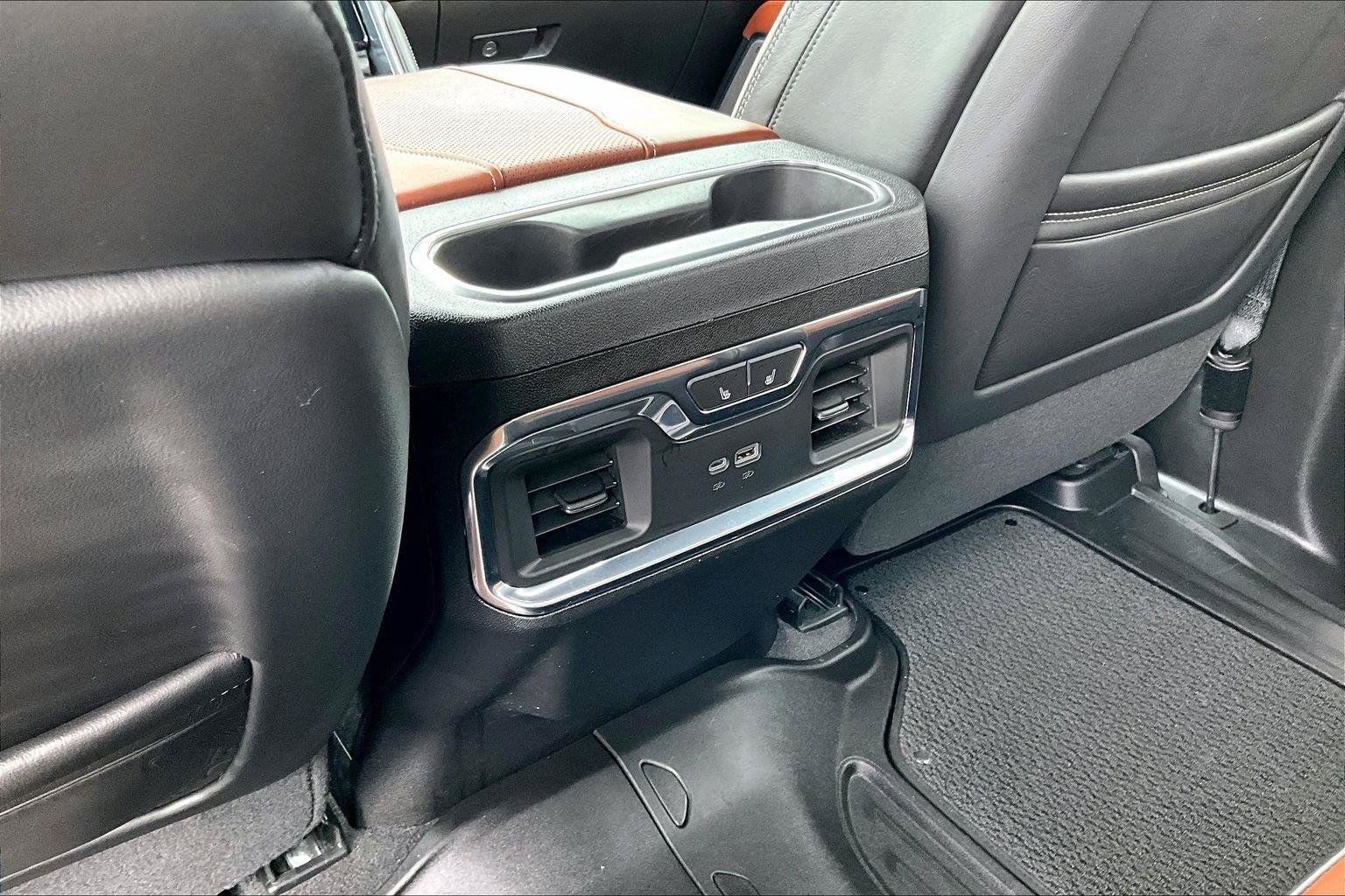 Used 2024 GMC Sierra 1500 Denali Ultimate AWD/4WD image 33
