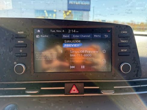 Certified 2023 Hyundai Elantra SEL image 23