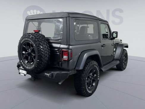Used 2019 Jeep Wrangler Sport image 7