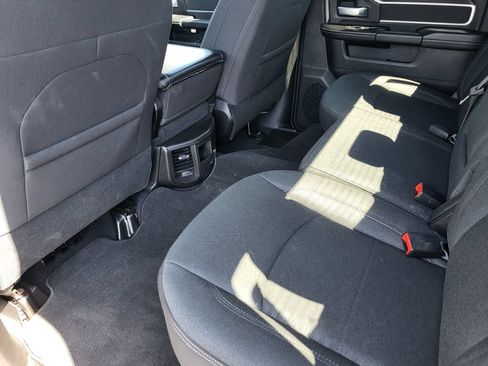 Used 2025 RAM 2500 Big Horn AWD/4WD image 33