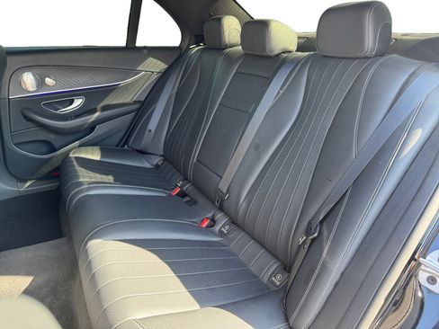 Used 2022 Mercedes-Benz E 350 Sedan w/ AMG Line Exterior image 13