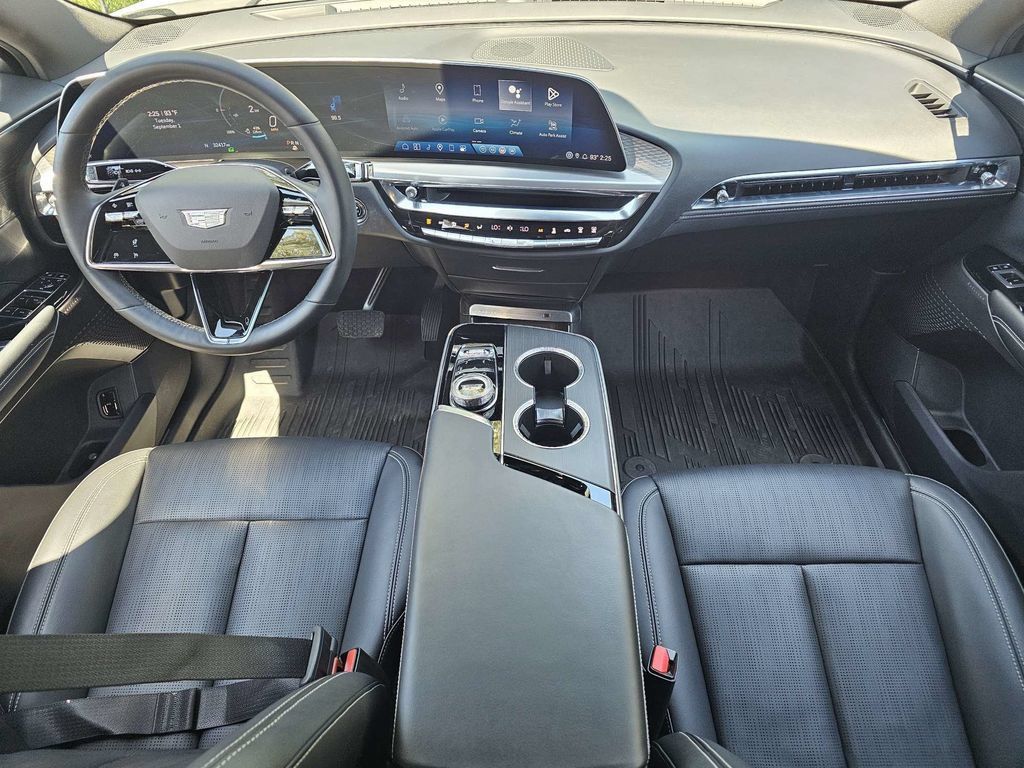 Certified 2024 Cadillac Lyriq Luxury w/ LPO, Floor Liner Package AWD/4WD image 17