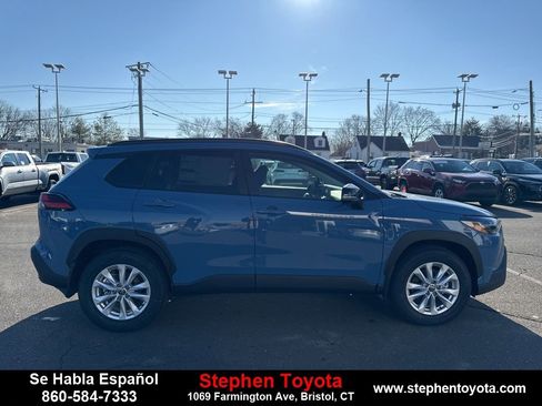 New 2026 Toyota Corolla Cross LE image 8