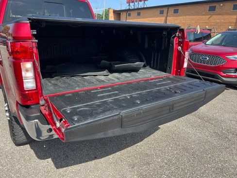 Certified 2022 Ford F350 Lariat w/ Chrome Package AWD/4WD image 22
