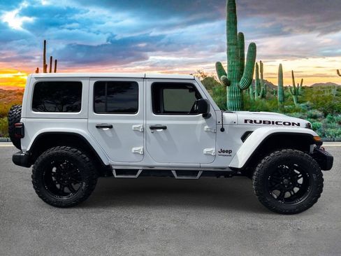 Used 2022 Jeep Wrangler Unlimited Rubicon w/ Steel Bumper Group AWD/4WD image 2