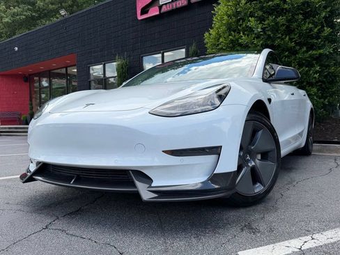 Used 2021 Tesla Model 3 Standard Range Plus RWD image 2