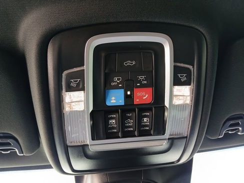 Used 2025 RAM 3500 Limited image 45