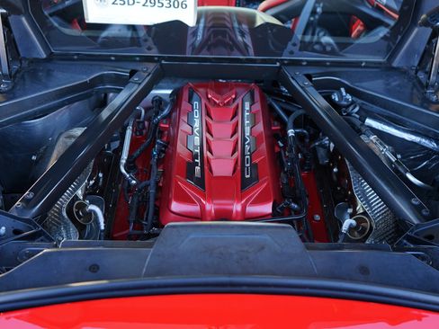 Used 2020 Chevrolet Corvette Stingray Preferred Cpe w/ 2LT Preferred Equipment Group image 21