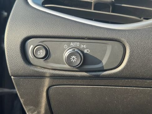 Used 2024 Chevrolet Malibu LT FWD image 19