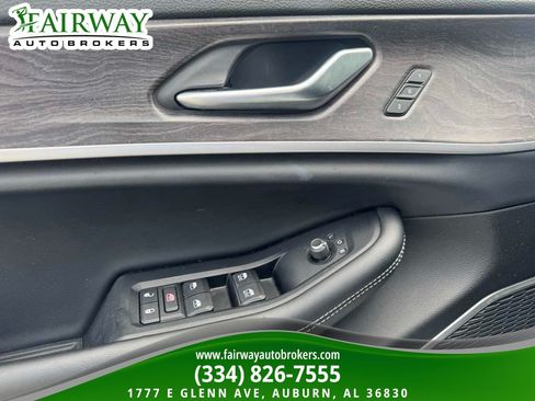 Used 2022 Jeep Grand Cherokee L Limited RWD image 16