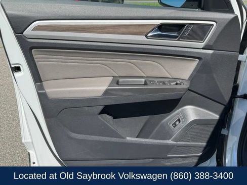 Used 2023 Volkswagen Atlas SEL AWD/4WD image 36