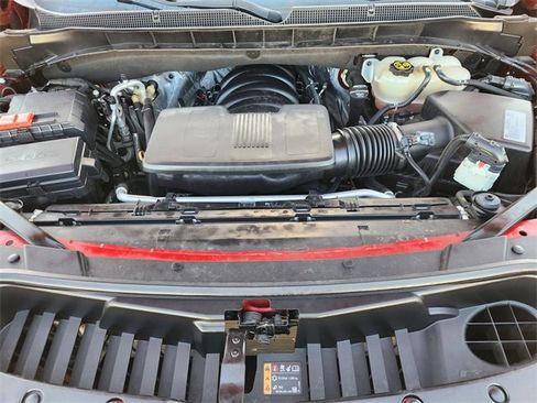 Used 2021 Chevrolet Tahoe Z71 w/ Z71 Signature Package image 31