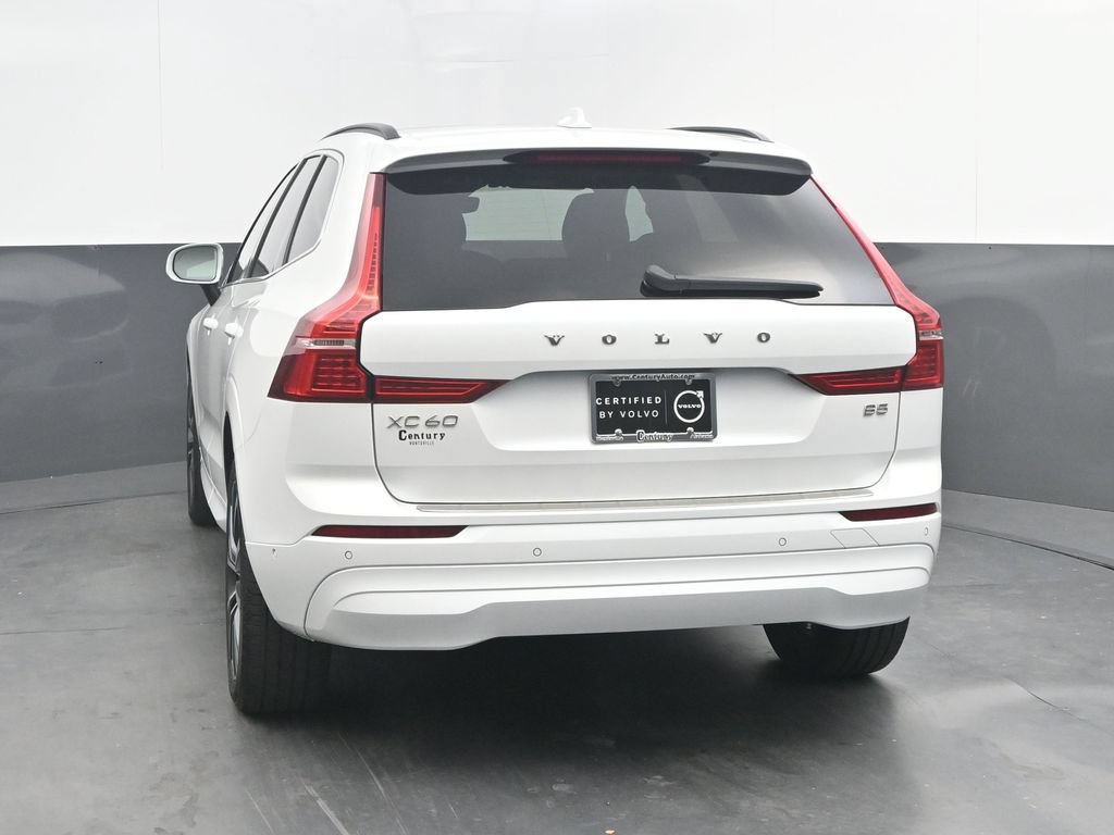 Certified 2022 Volvo XC60 B5 Momentum w/ Advanced Package FWD image 6