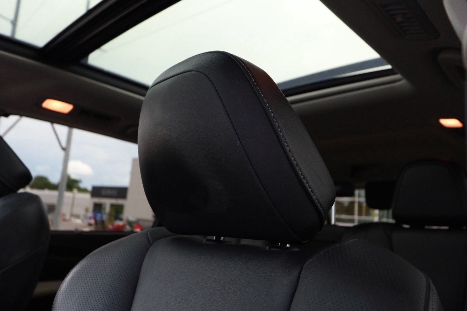 Used 2019 Subaru Ascent Limited AWD/4WD image 21