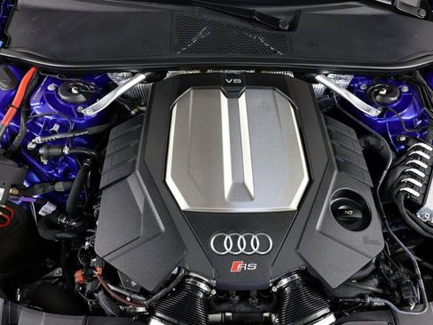 Used 2023 Audi RS 6 w/ Driver Assistance Package image 36