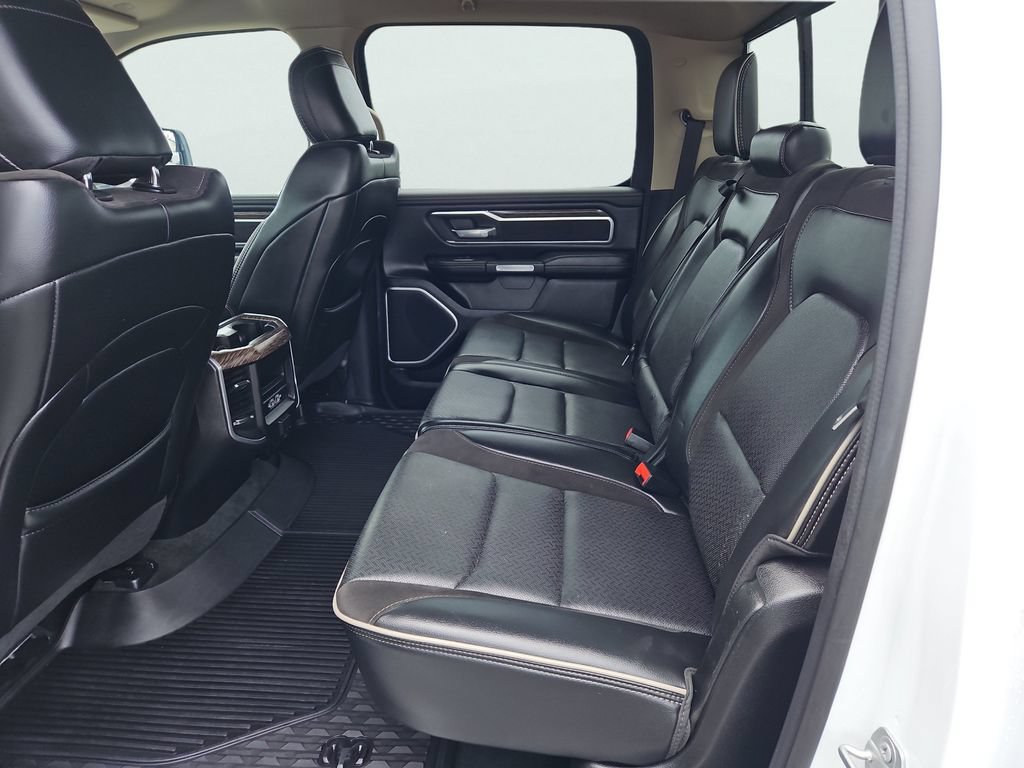 Used 2020 RAM 1500 Laramie AWD/4WD image 35