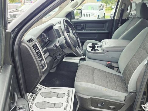 Used 2019 RAM 1500 Express w/ Wheel & Sound Group AWD/4WD image 9