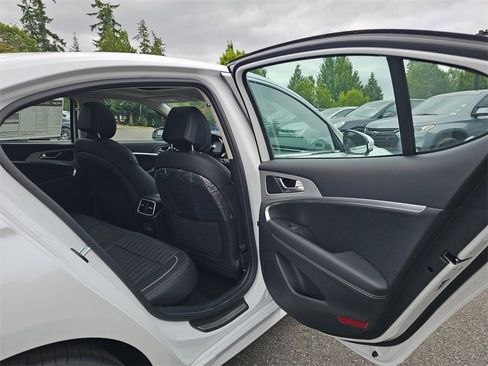 New 2026 Genesis G70 2.5T Prestige image 14