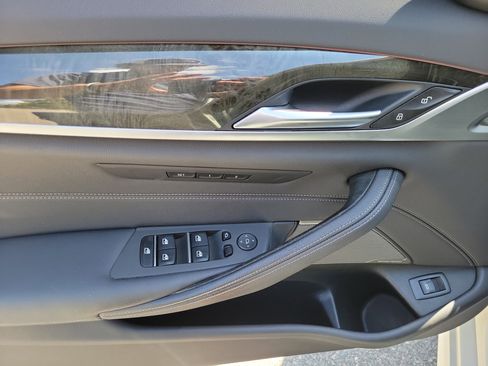 Used 2023 BMW 540i xDrive 540i xDrive w/ M Sport Package image 16