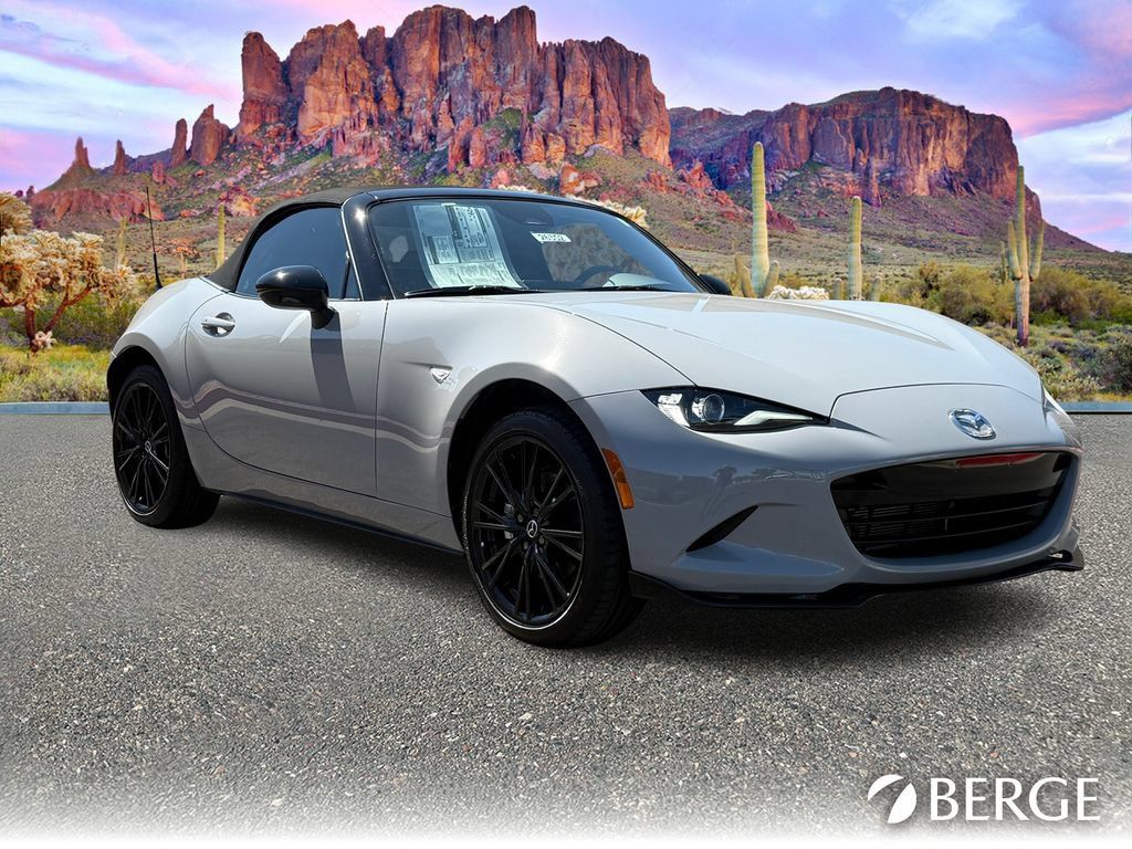 New 2026 MAZDA MX-5 Miata Club w/ Weather Package RWD image 10