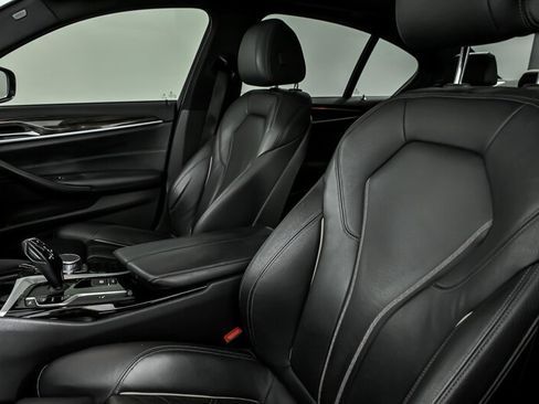 Used 2019 BMW 540i xDrive 540i xDrive image 19