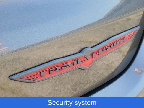 Used 2023 Jeep Compass Trailhawk image 8