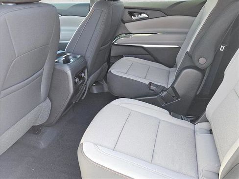 New 2026 Chevrolet Traverse LT w/ Sun and Wheel Package image 16