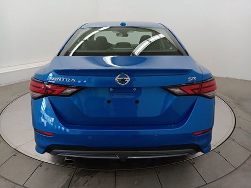 Used 2023 Nissan Sentra SR w/ Electronics Package image 6