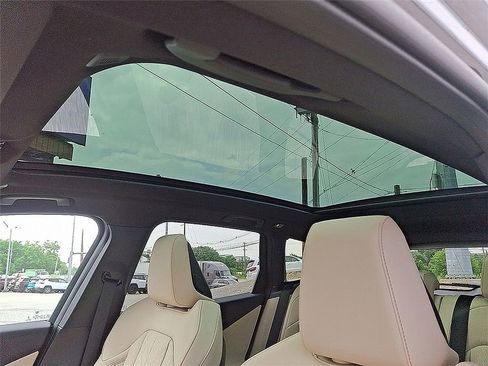 Used 2025 BMW X3 xDrive30i w/ Premium Package image 10