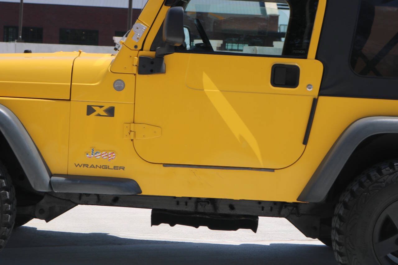 Used 2004 Jeep Wrangler X w/ Convenience Group AWD/4WD image 50