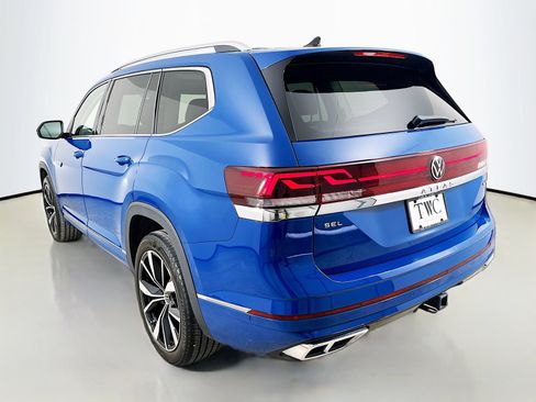 Used 2025 Volkswagen Atlas SEL Premium R-Line AWD/4WD image 7