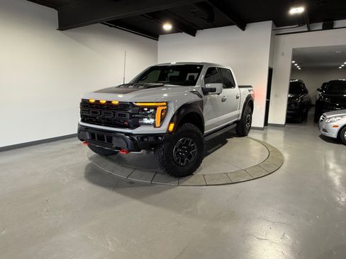 Used 2026 Ford F150 Raptor w/ Equipment Group 803A Raptor R image 4