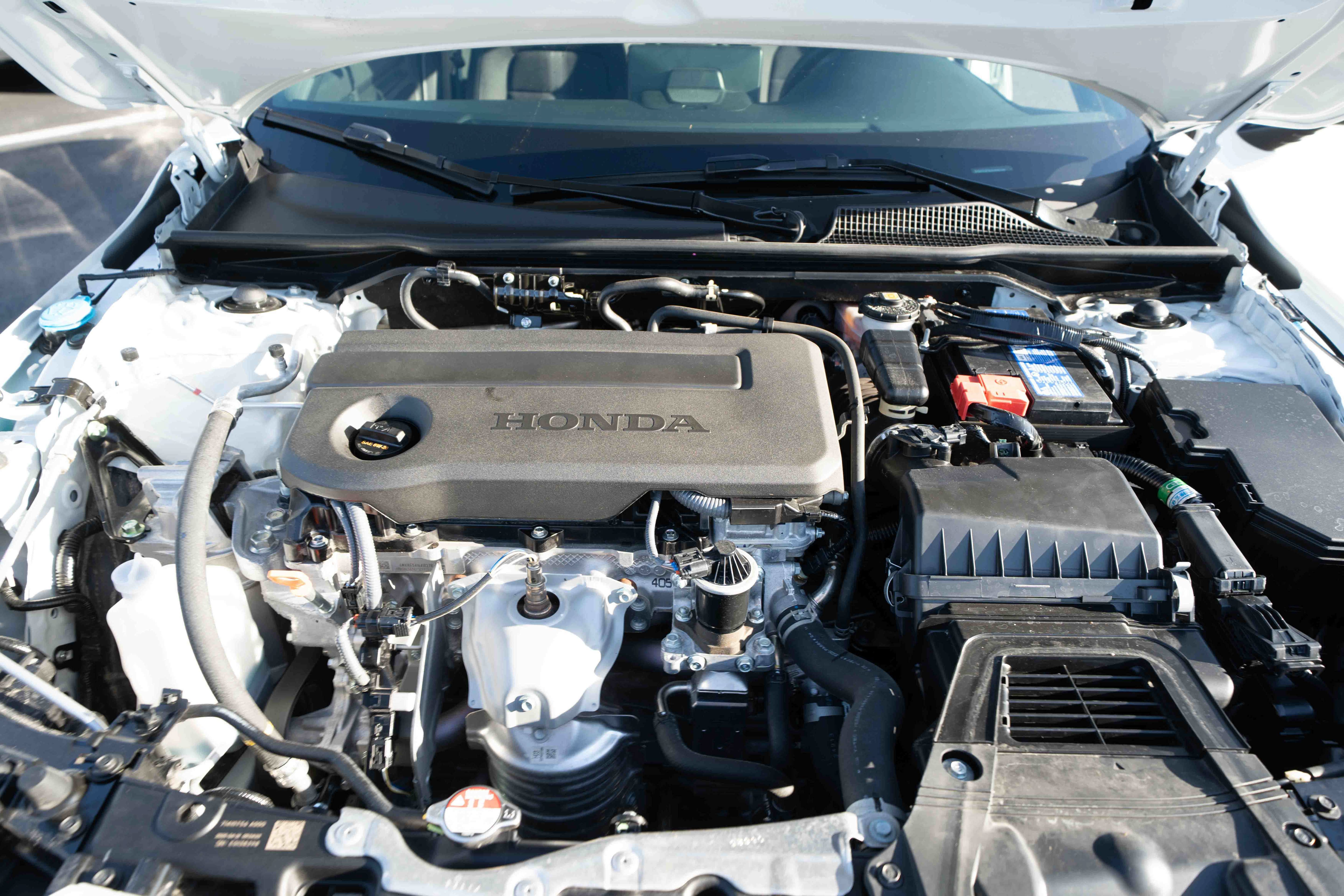 Certified 2025 Honda Civic Sport image 30