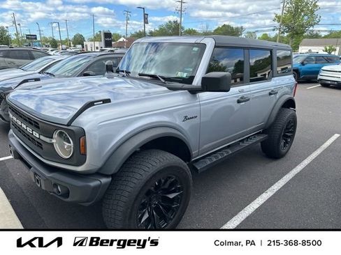 Used 2023 Ford Bronco Black Diamond AWD/4WD image 1