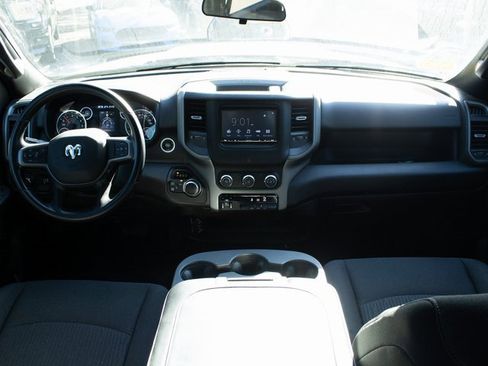 Used 2024 RAM 2500 Tradesman w/ Chrome Appearance Group image 19