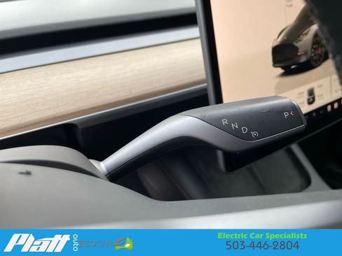 Used 2022 Tesla Model Y Performance image 32