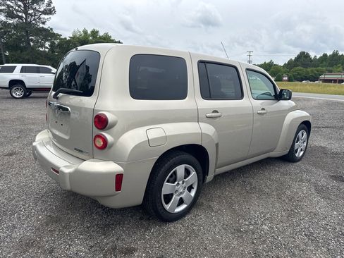 Used 2009 Chevrolet HHR LS FWD image 10