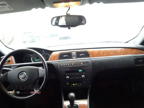 Used 2006 Buick LaCrosse CXL w/ Chrome Appearance Package image 23