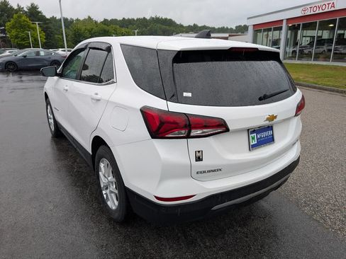 Used 2022 Chevrolet Equinox LT AWD/4WD image 3