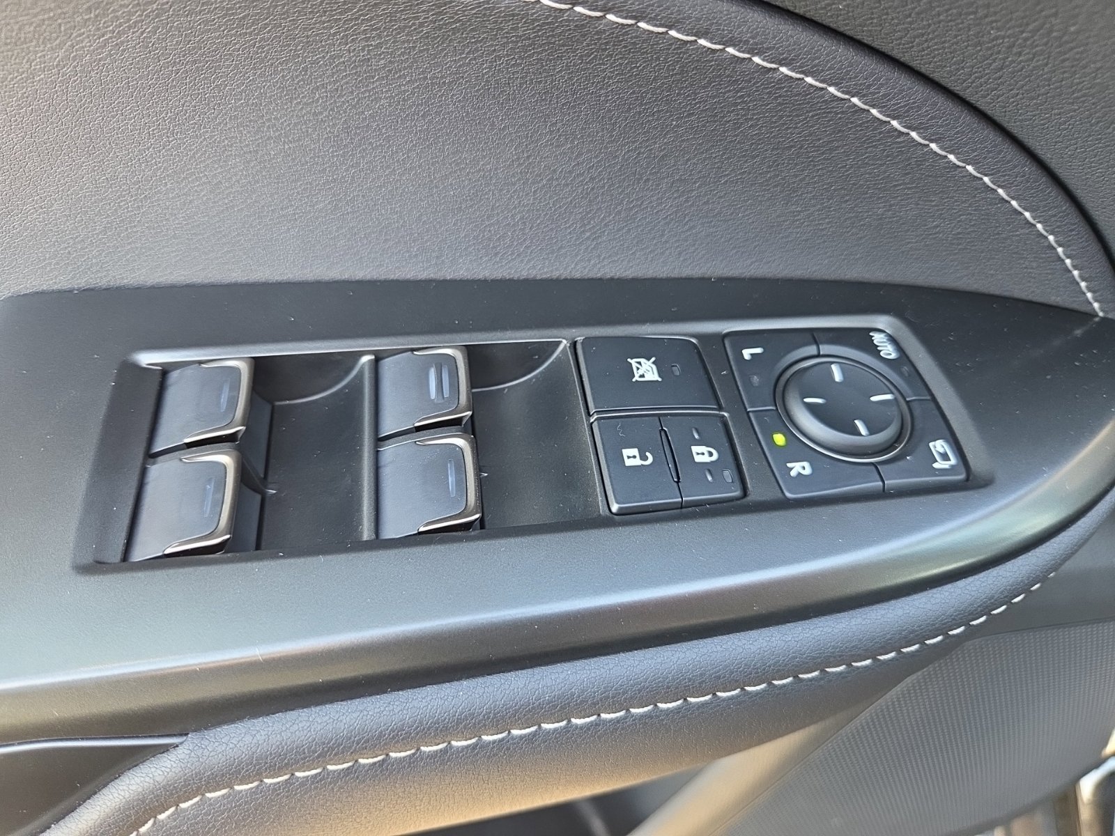 Used 2025 Lexus NX 350 AWD w/ Accessory Package (2T) image 21
