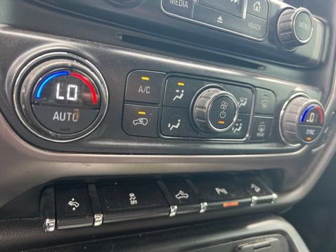 Used 2017 GMC Sierra 1500 SLT AWD/4WD image 21