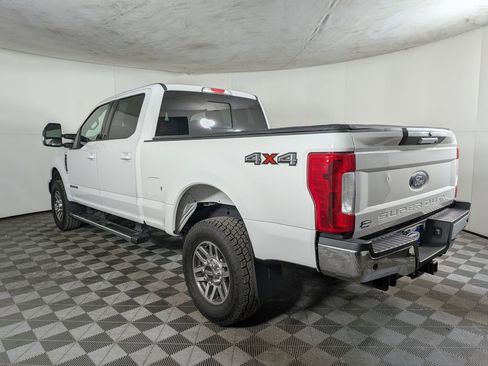 Used 2019 Ford F250 Lariat w/ Lariat Value Package image 4