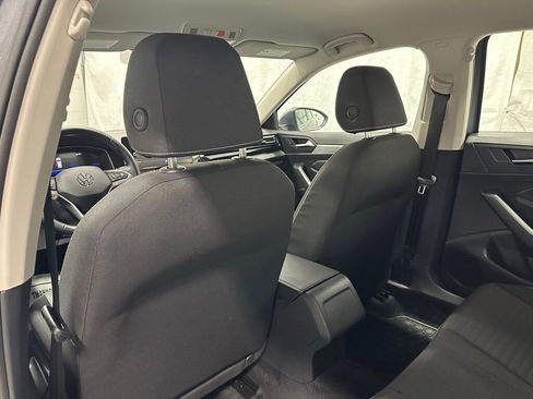 Used 2025 Volkswagen Jetta S image 42