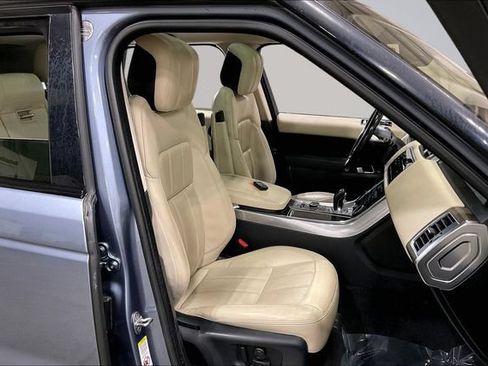 Used 2019 Land Rover Range Rover Sport HSE AWD/4WD image 9