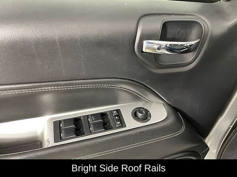 Used 2017 Jeep Compass High Altitude image 17