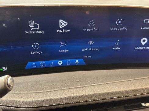 Certified 2025 Cadillac XT4 Premium Luxury FWD image 22