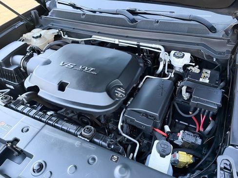 Used 2019 GMC Canyon Denali image 28